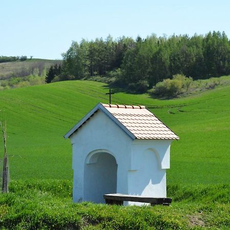 Moravske Toskansko Stavesice Экстерьер фото